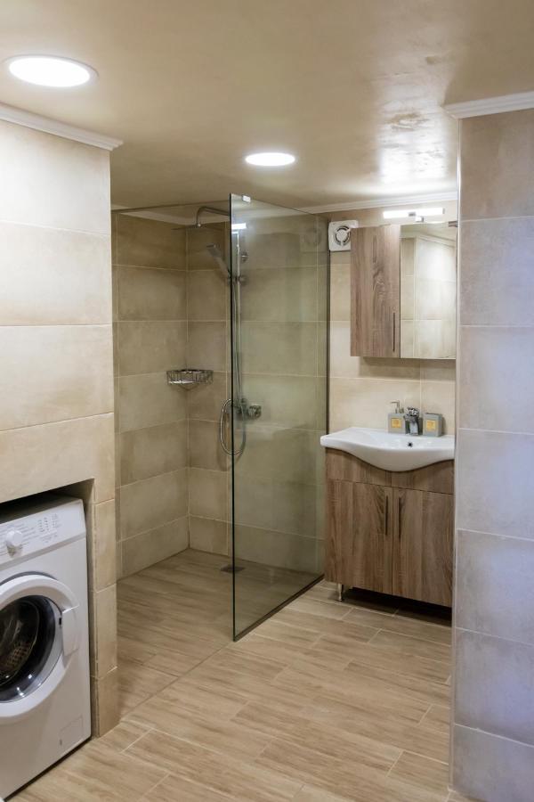 Remezzo Luxury Koróni