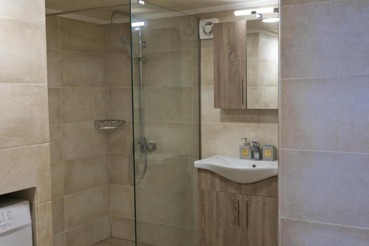 Remezzo Luxury Koróni