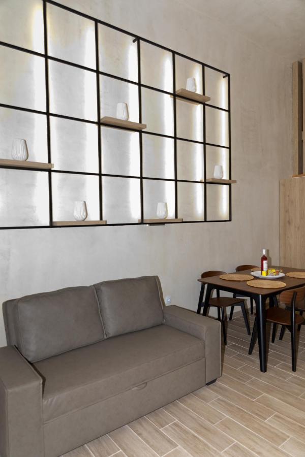 Apartment Remezzo Luxury Koróni